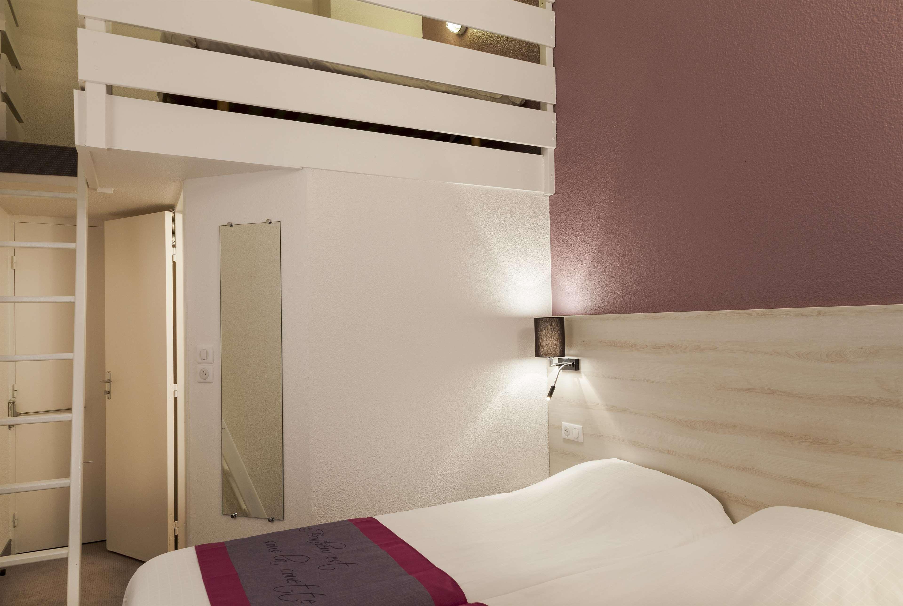 Kyriad Lille Est - Villeneuve D'Ascq Экстерьер фото