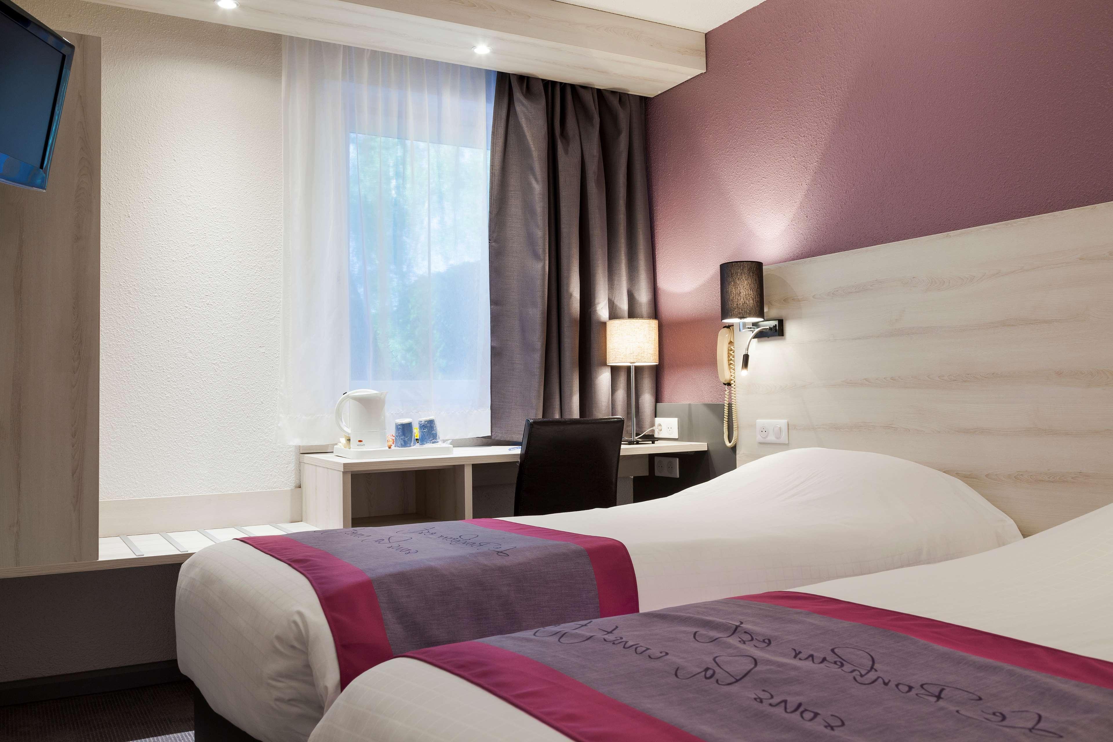 Kyriad Lille Est - Villeneuve D'Ascq Экстерьер фото