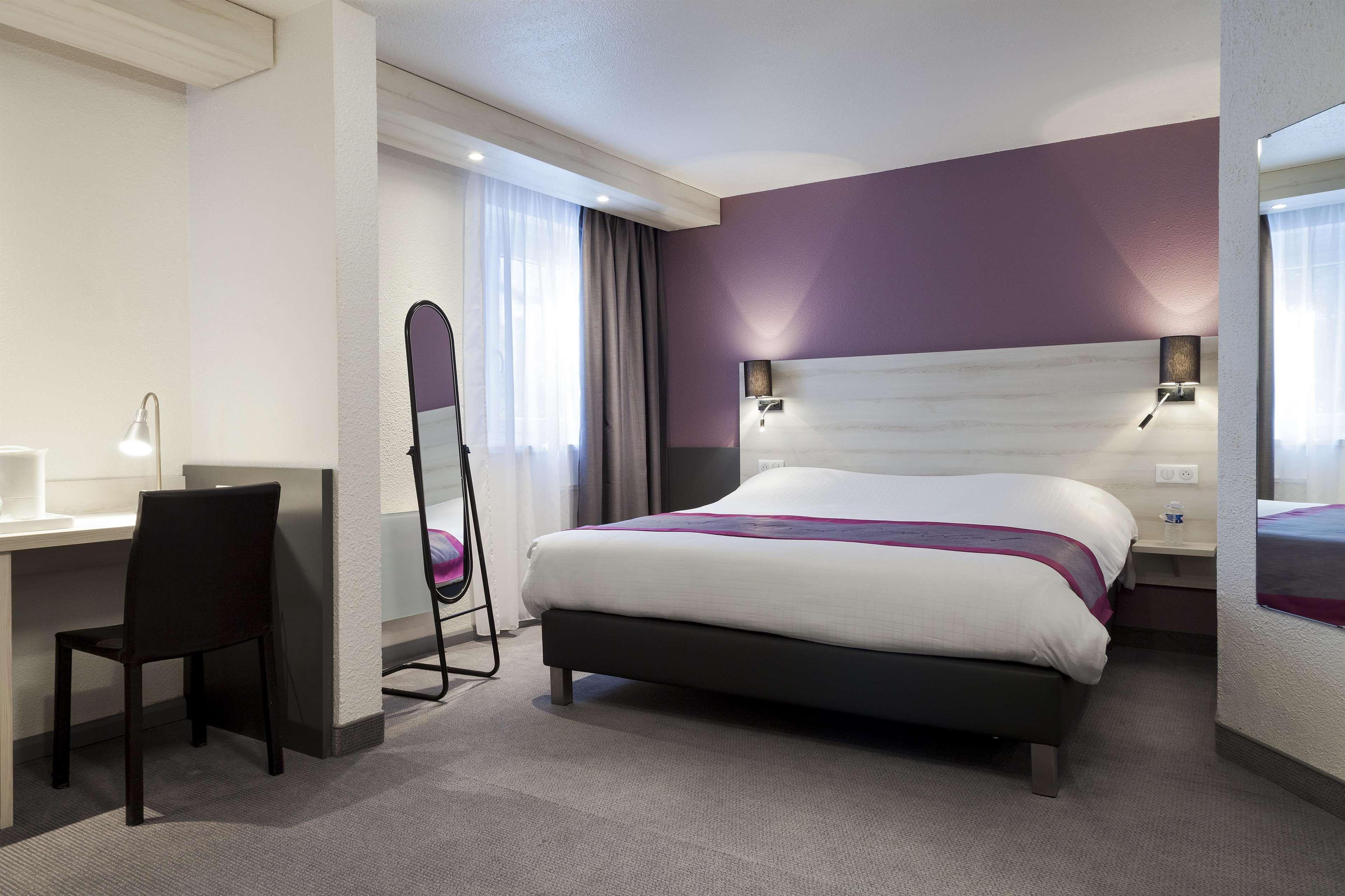 Kyriad Lille Est - Villeneuve D'Ascq Экстерьер фото