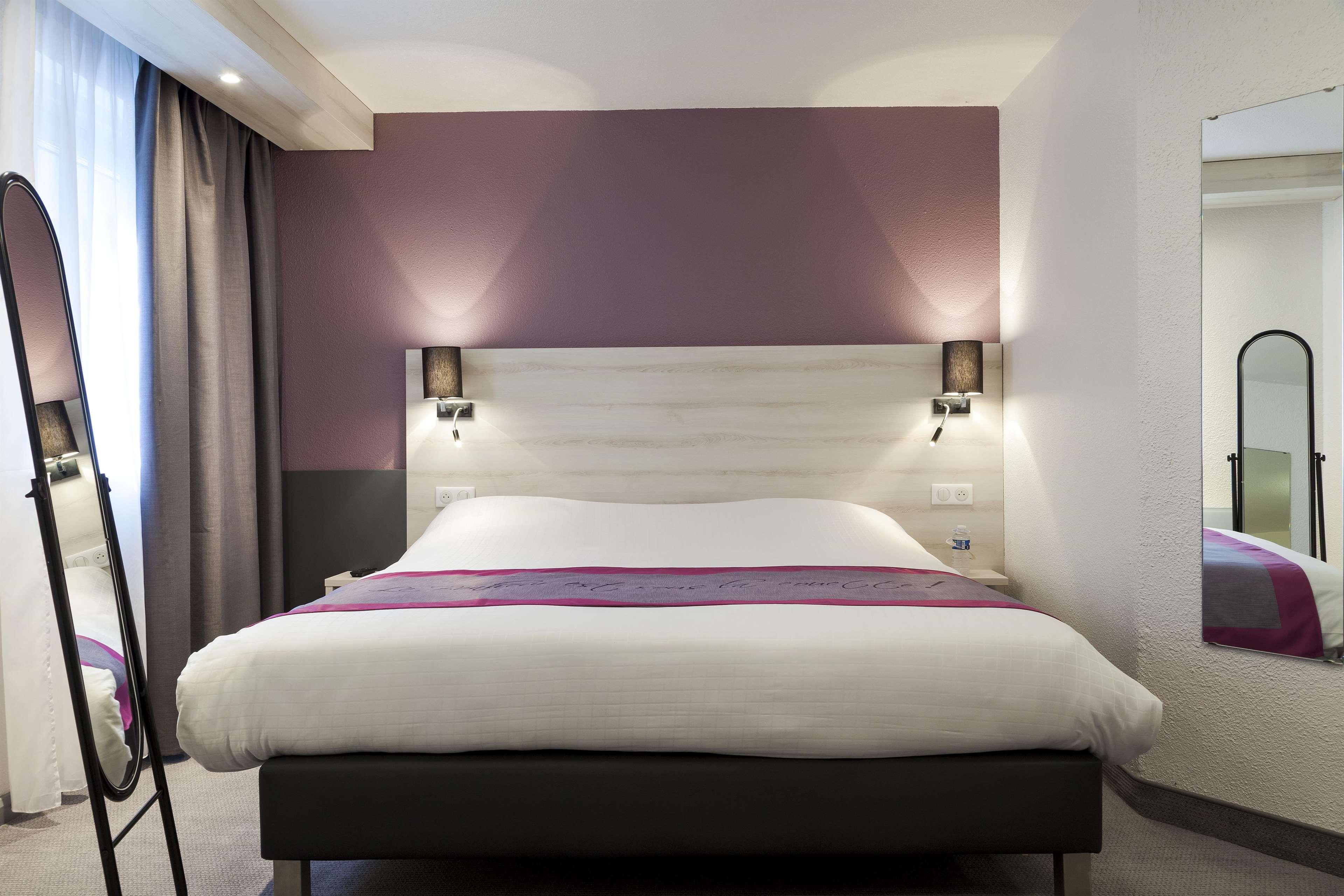 Kyriad Lille Est - Villeneuve D'Ascq Экстерьер фото