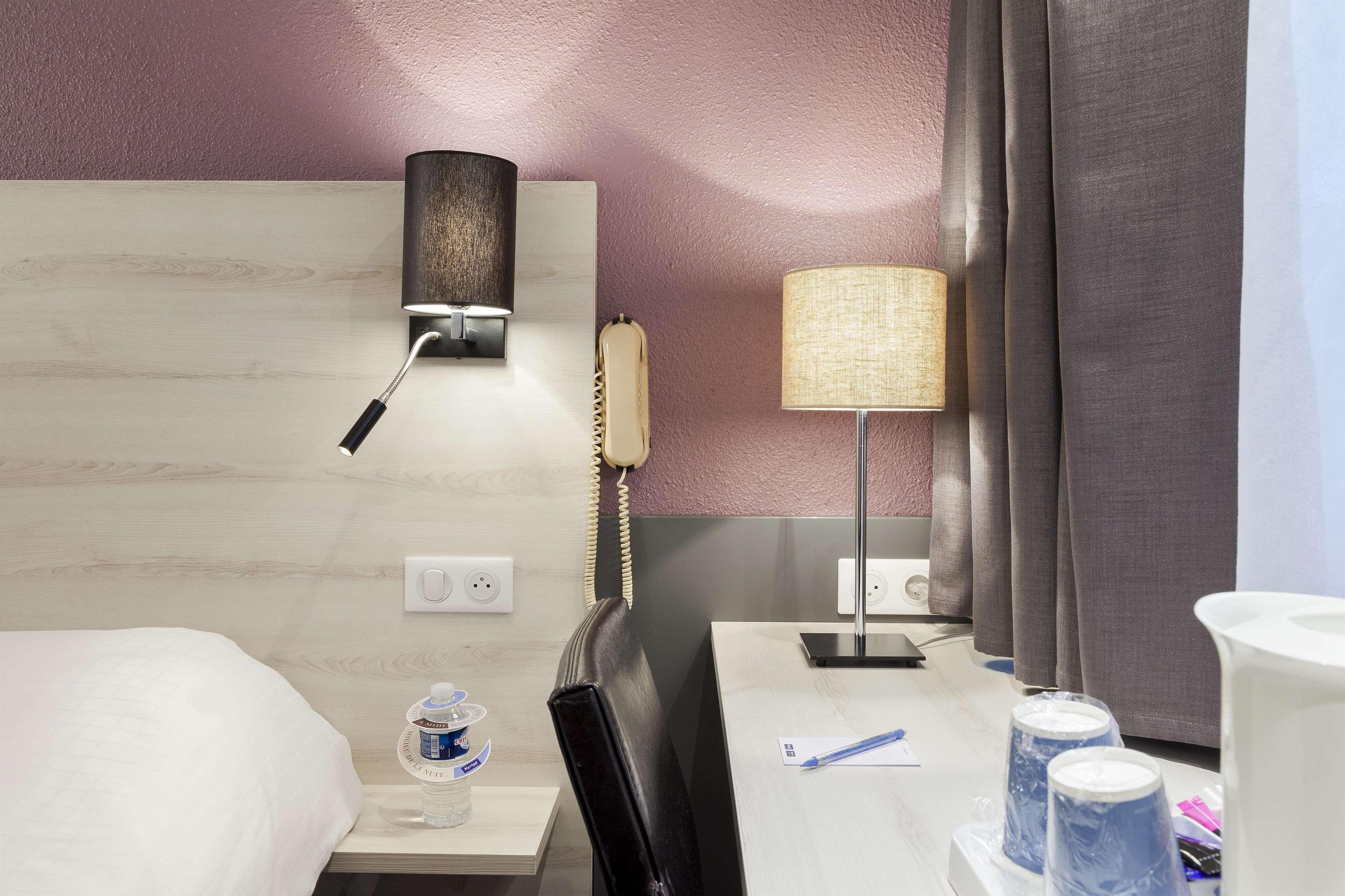 Kyriad Lille Est - Villeneuve D'Ascq Экстерьер фото