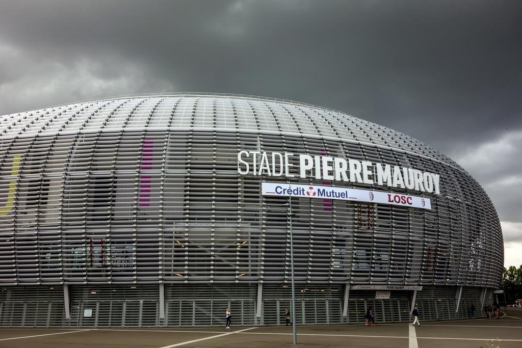 Kyriad Lille Est - Villeneuve D'Ascq Экстерьер фото