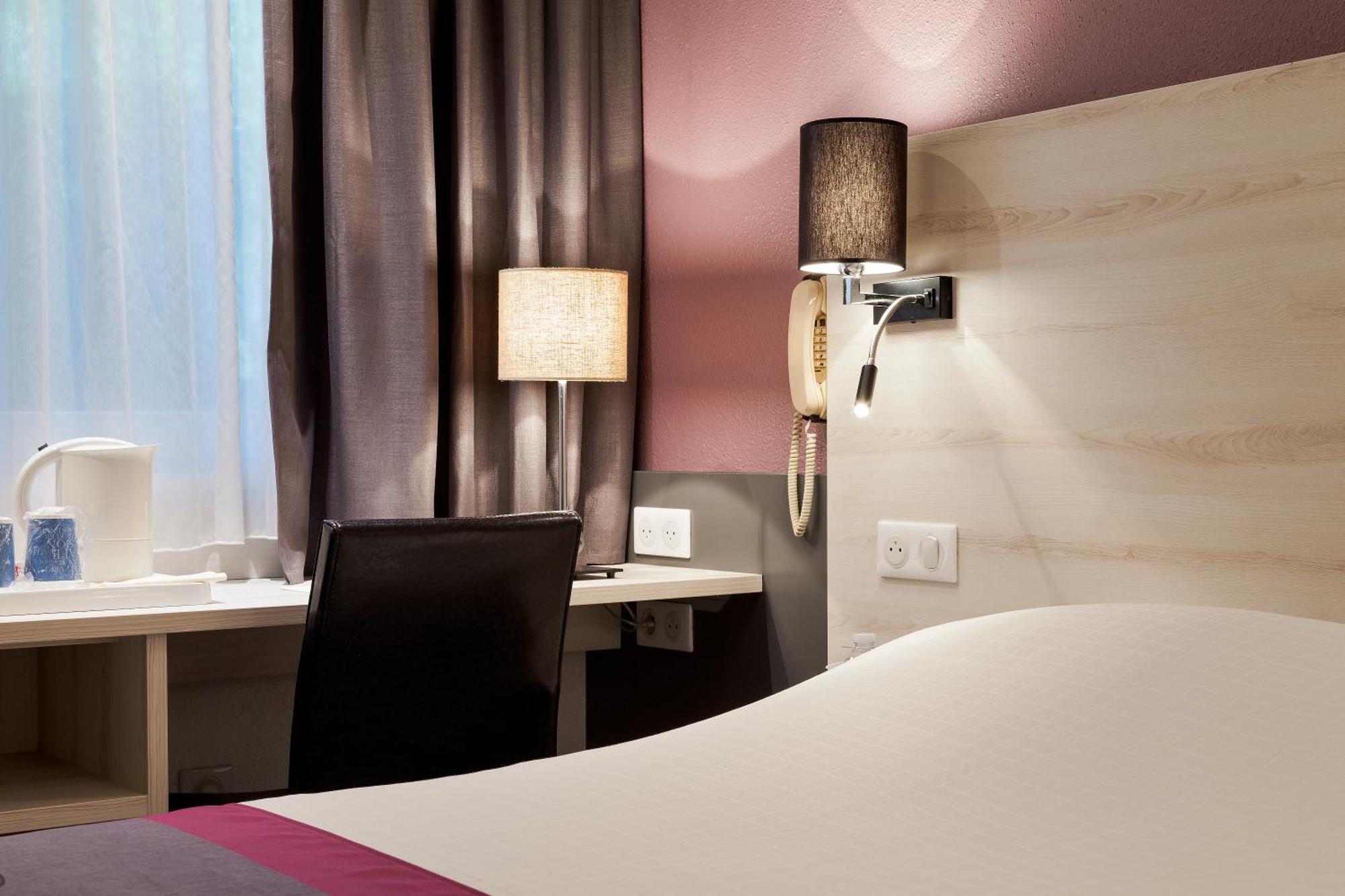Kyriad Lille Est - Villeneuve D'Ascq Экстерьер фото