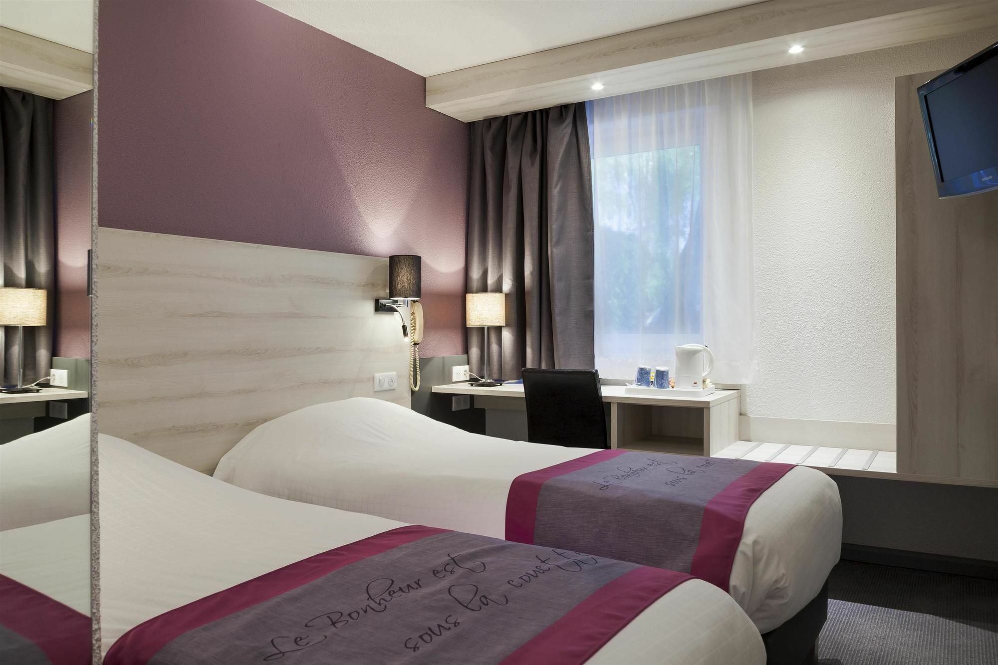 Kyriad Lille Est - Villeneuve D'Ascq Экстерьер фото